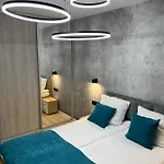 Solna Premium شقة كولوبرزيغ
